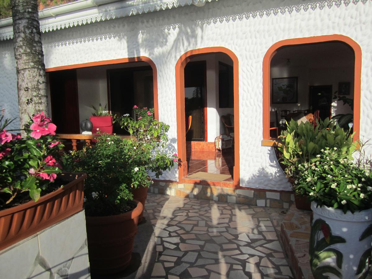 Villa Milou Baie Sainte Anne Exterior photo